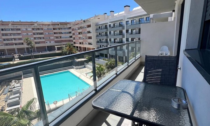 Las Lagunas Apartment | Mijas Family Suite con Piscina y Garaje