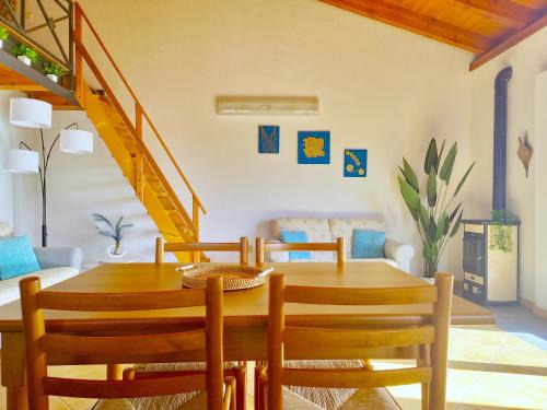 Sos Alinos House | Mikè House- Appartamento con balcone a Sos Alinos