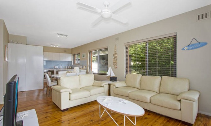 Avoca Beach Apartment | Mila's Beach House on the Beach
