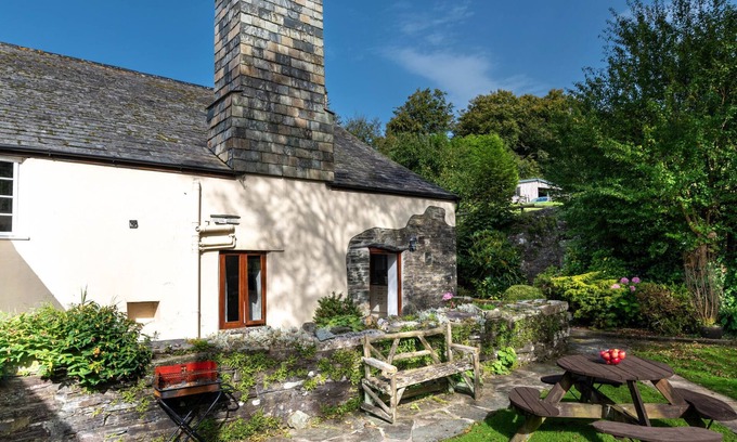 Fivelanes House | Mill Cottage by Interhome