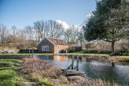 Woodbridge Apartment | Mill Cottage, Tunstall