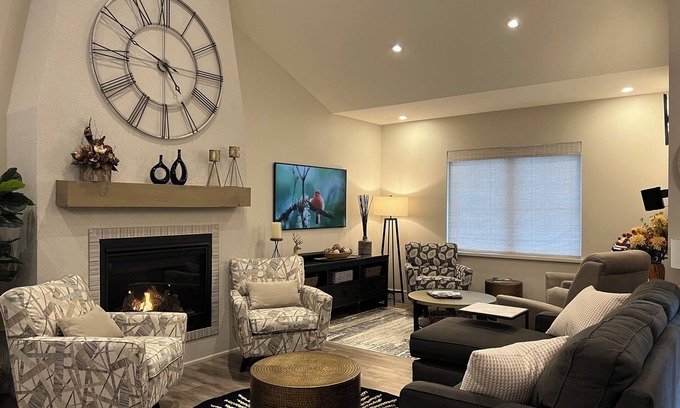Kingsville Cottage | MILL Creek COTTAGE - Luxury defined 💝