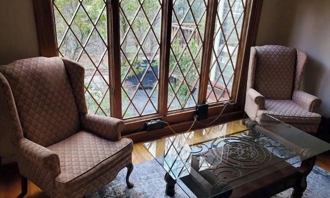 Youngstown House | Mill Creek Park's Deer Timber Retreat