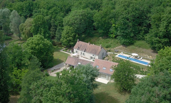 Monthou-sur-Cher House | Mill of the 18s, quiet, private pool in Monthou sur Cher 12 pers