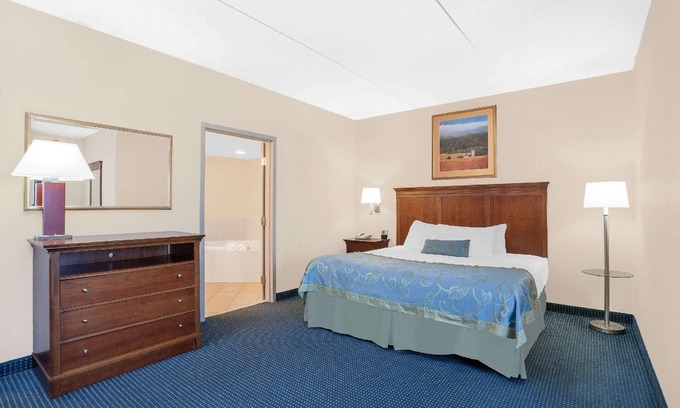 Ellicottville Hotel | Mill Street Studio Suite
