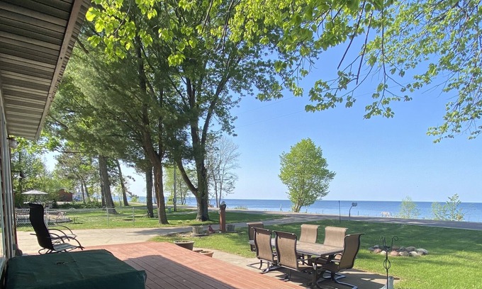 Onamia Cabin | Mille Lacs lakefront 2 bedroom cabin