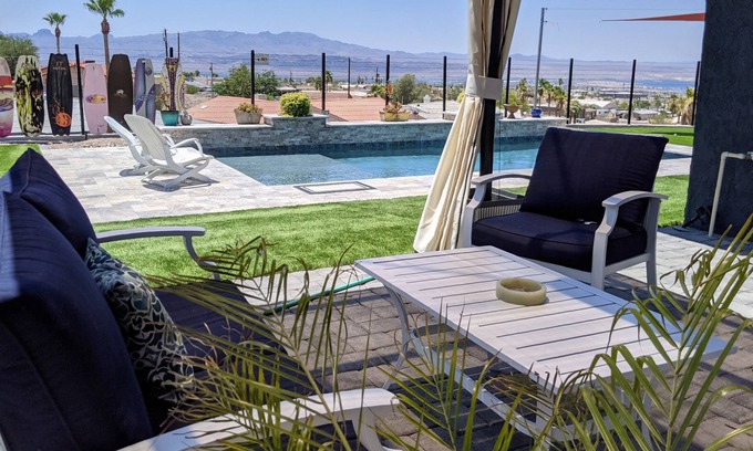 Lake Havasu City Apartment | MILLION DOLLAR VIEWS✨5 STAR COUPLES RETREAT w/Spa✨