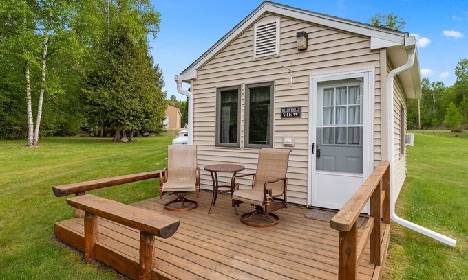 Cheboygan Cabin | Million Dollar View Cottage