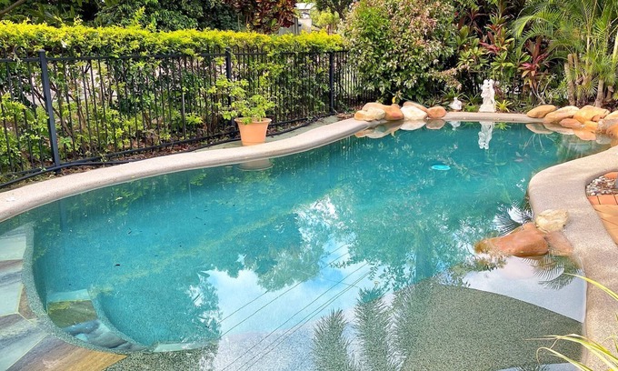Arcadia Cottage | Mills Cottage - Wonderfully welcoming cottage with tropical entertaining space and lagoon-style pool
