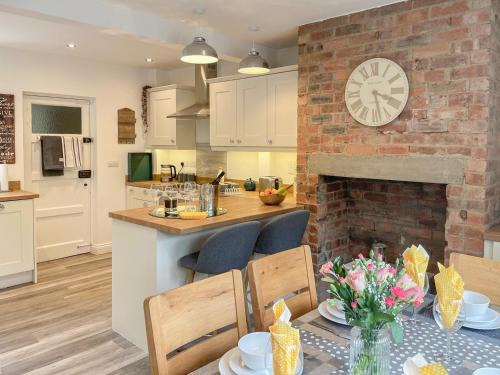 Carsington House | Mills Croft