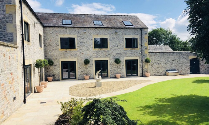 Bakewell Apartment | Millstream Mews