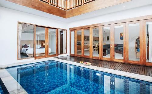 Sunset Road Villa | Mimi D. Sunset Kuta Villa - Private Pool Villa