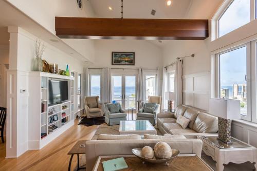Gulf Trace House | Mimosa Mornings