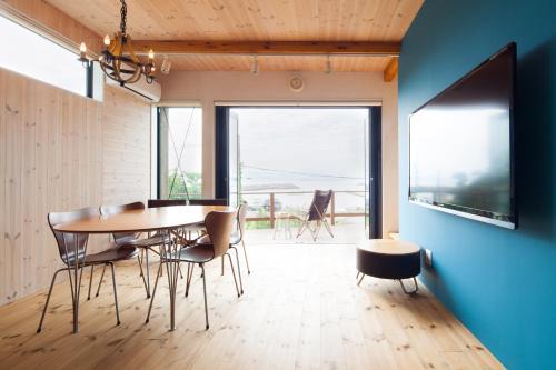 Yokosuka House | Minami Hayama Seaside Cabin -南葉山シーサイドキャビン-