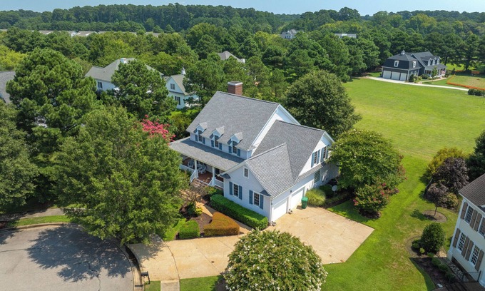 Cape Charles House | Minchew- 5 Bedrooms, Bay Creek, Beach Access