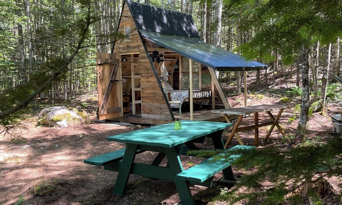 Milbridge Cabin | Miners Den Balsam Hill Cabins Milbridge