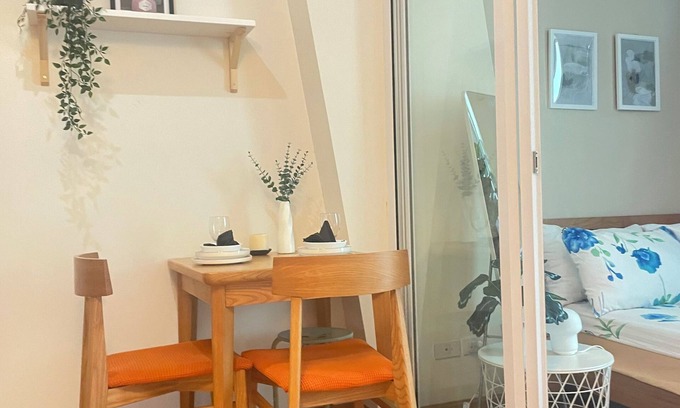 Moonwalk Condo | Mini Boracay awaits you in Manila near NAIA Aiport-Cozy & Relaxing Room
