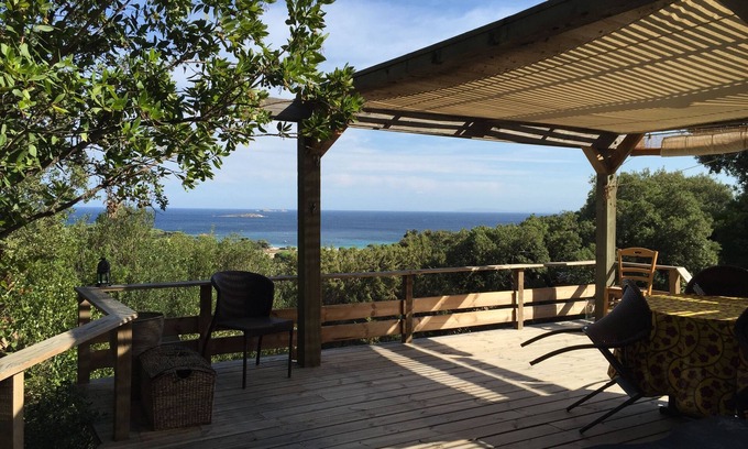 Hameau de Palombaggia Ski Chalet | Mini Villa Sea View 4 pers 800m beach palombaggia. Private parking at the beach.