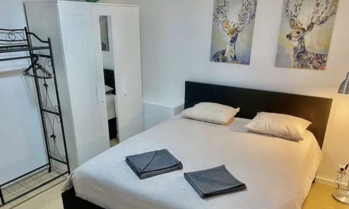 Dansaert Apartment | Minimal Brussels - Flat AD Brussels center