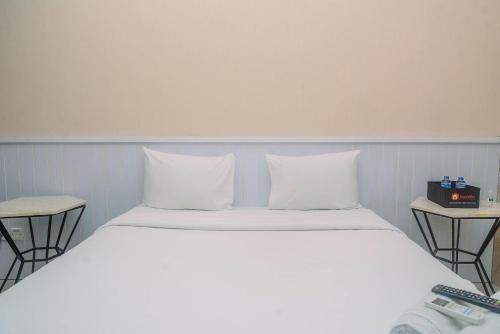 Bekasi Timur Apartment | Minimalist and Comfy Studio at Grand Dhika City Apartment By Travelio