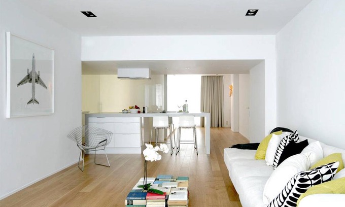 Postel Apartment | Minimalistic In Premium Location