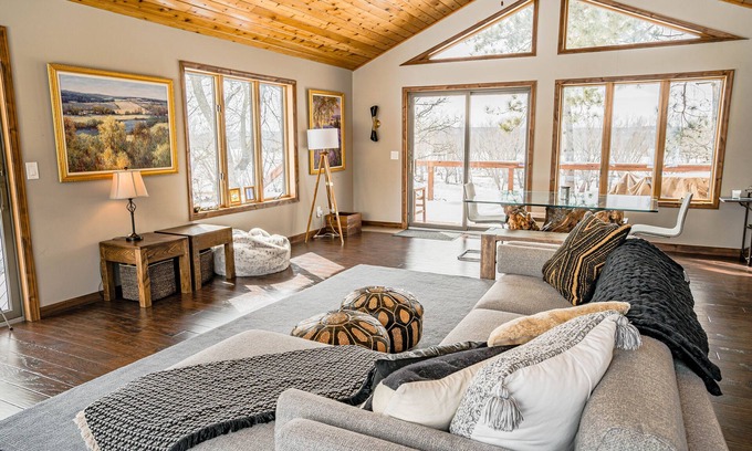 Somerset House | MINNeSTAY* St. Croix Islands Escape