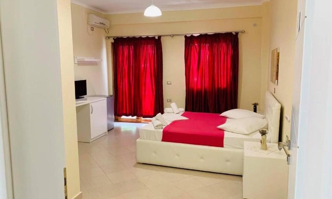 Ksamil Hotel | Mintt Hotel