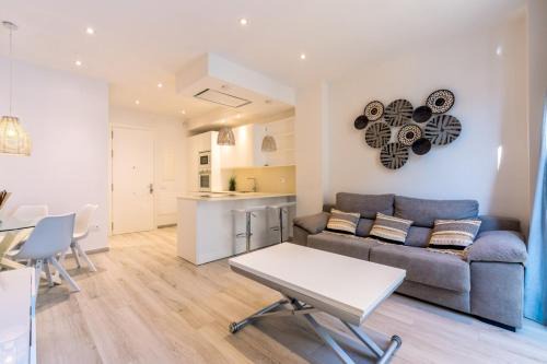 La Merced Apartment | Minty Stay - Modern La Merced