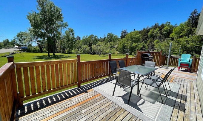 Alma House | Minutes From the Alma Gate of Fundy National Park of Canada!