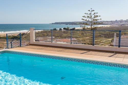 Meia Praia Apartment | Mira Baia - Meia Praia View Apartmen