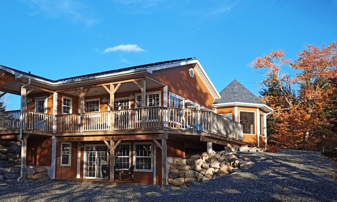 Marion Bridge Cottage | Mira Cottage Vacation in Canada