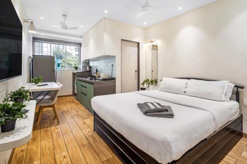 Pali Hill Apartment | Mira Studio Bandra W by The Bombay Home Company