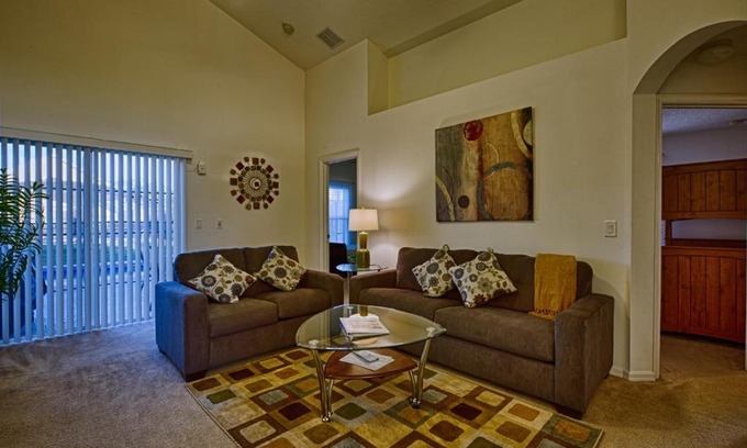 Eagle Pointe South House | Miracle Lake Villa