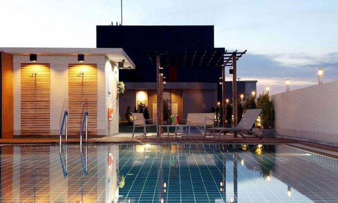 Racha Thewa Hotel | Miracle Suvarnabhumi Airport