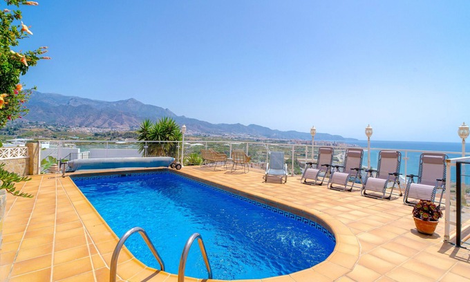 Punta Lara Villa | Mirador de Punta Lara by Casasol
