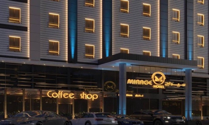 Jeddah House | Mirage Elegance | Deluxe King Urban Stay