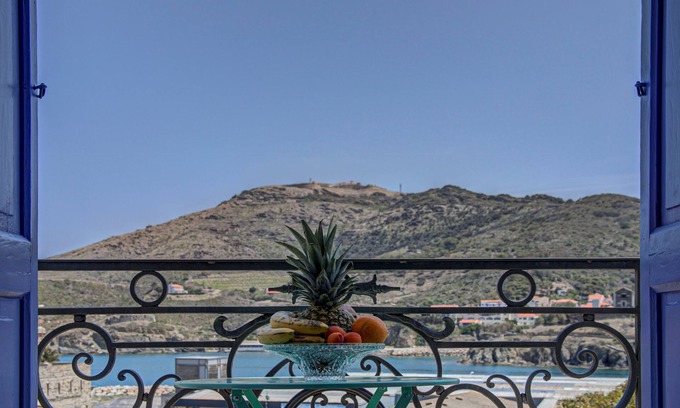 Port-Vendres Apartment | Mirande 2 - Appt avec vue mer proche plage