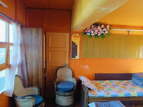 Mirik Hotel | Mirik Sarangi Hotel & Cottages