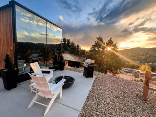Orderville House | Mirror House Overlook at East Zion Resort
