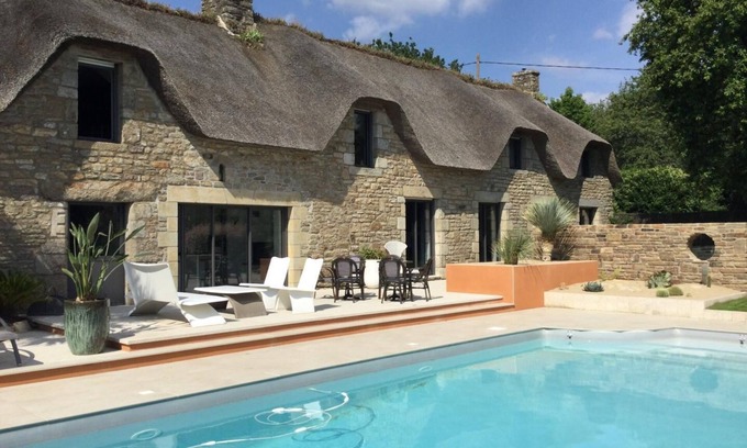 Grand-Champ House | Mise Au Vert - Grand Champ