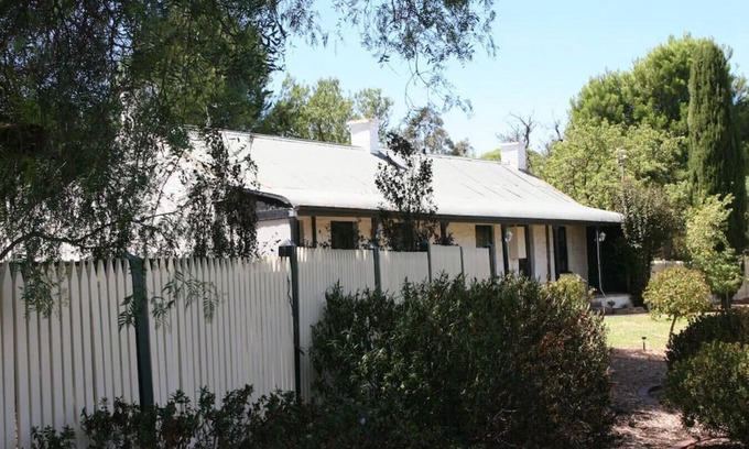 Burra House | Miss Mabel Cottage · Burra - Historic