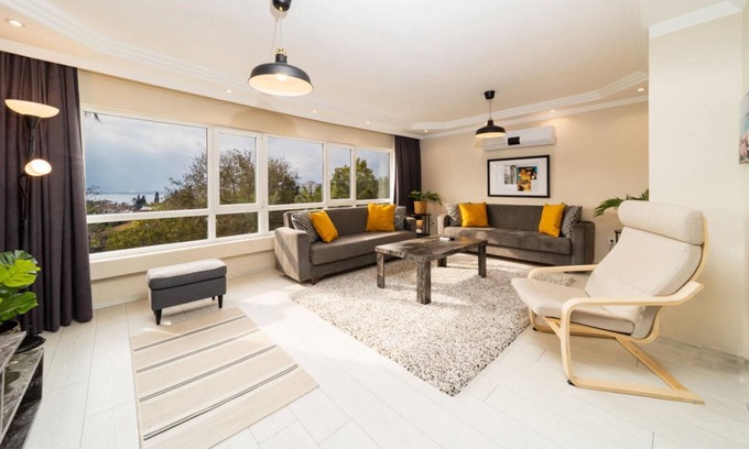 Kaleici Apartment | Missafir Exquisite Flat Near Hadrian's Gate