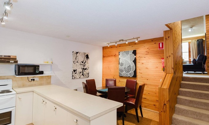 Jindabyne Apartment | Misty Gables - 2/24 Townsend St