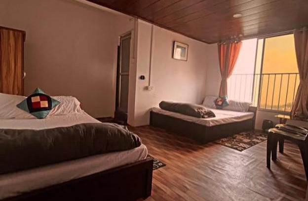 Darjeeling House | Misty Mountain Homestay, Darjeeling