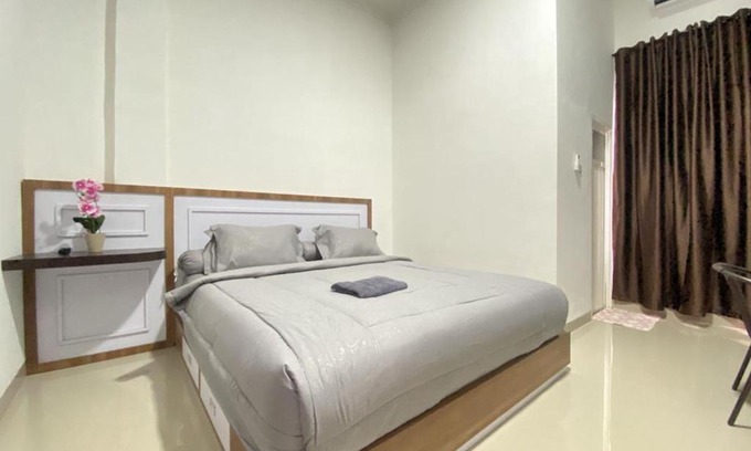 Sulawesi Hotel | MJ Guest House Pusat Kota Malili Mitra RedDoorz