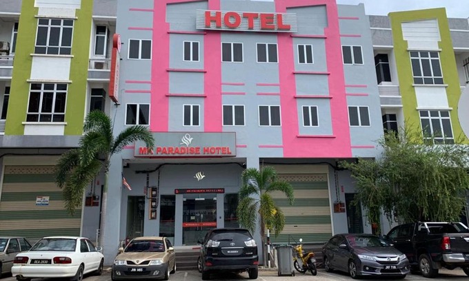 Bukit Gambir Hotel | MK Paradise hotel