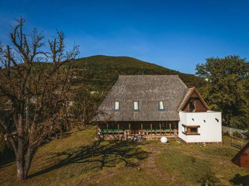 Birsana House | MMexperience