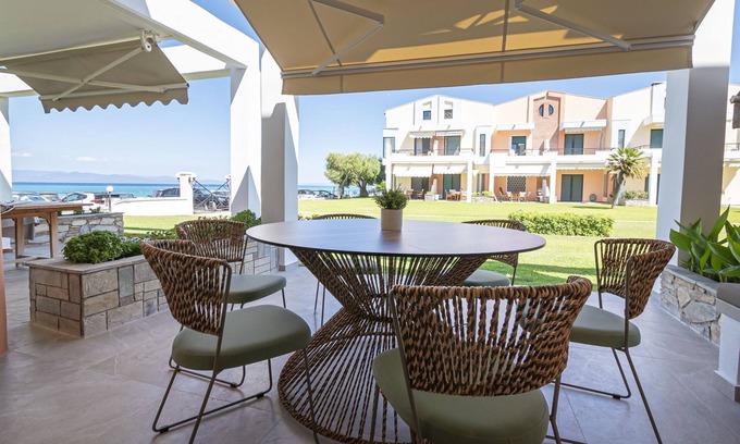 Pefkochori House | Moana Seafront Maisonette by Rentals Pro