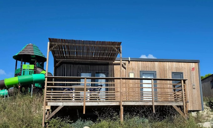 Calvisson House | Mobil-home 2 bedrooms - Classic 4 to 5 persons - 4 pers. included in the price