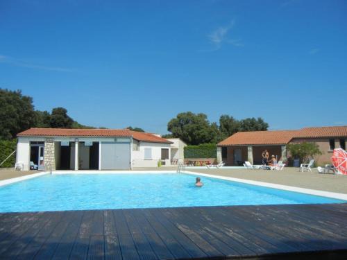 Orgnac-l'Aven Other | Mobil Home CAMPING MUNICIPAL ORGNAC LAVEN